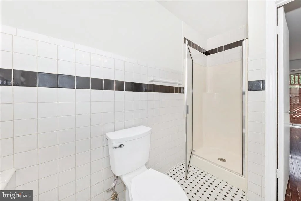 Photo of 176 STONEYBROOK COURT