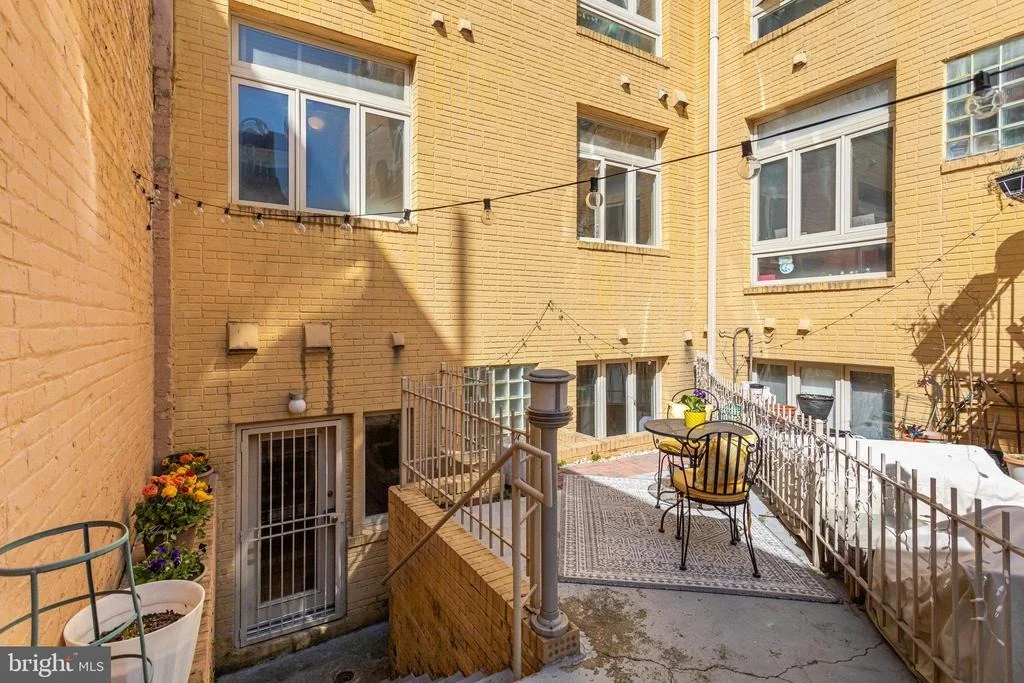 Photo of Unit 3 at 2363 CHAMPLAIN STREET NW