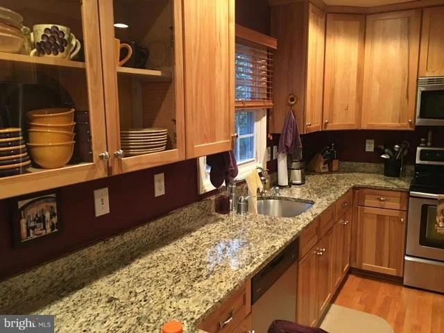 Photo of 9644 BRANCHVIEW LANE