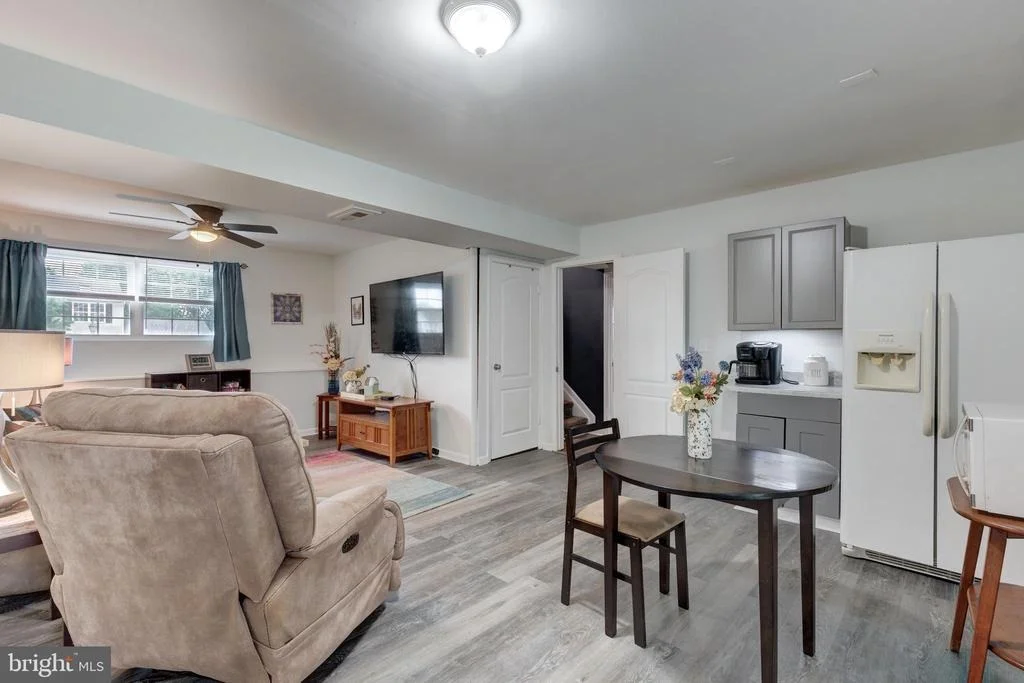Photo of 112 BAUMGARDNER AVENUE