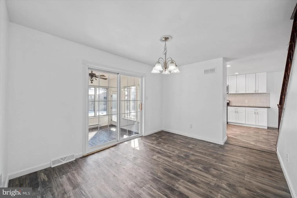 Photo of 19 SQUIRE CIRCLE