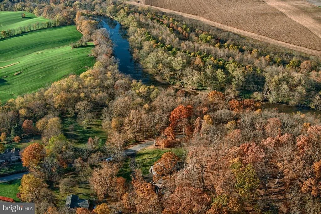 Photo of 2731 MONOCACY BOTTOM ROAD