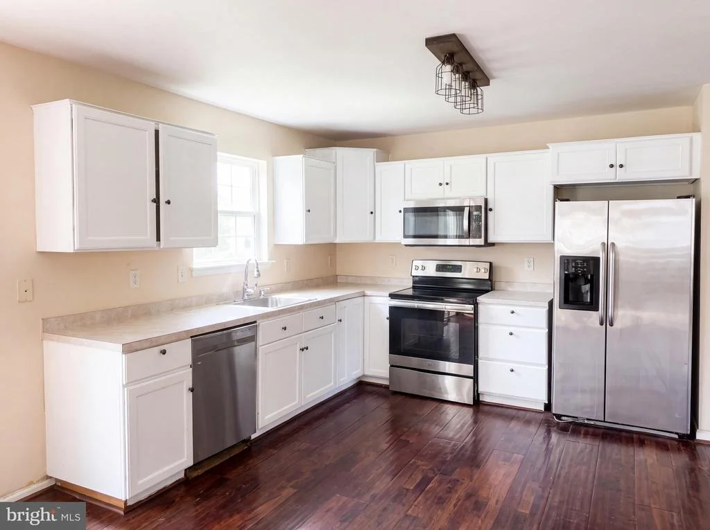 Photo of 32 LEENA LANE