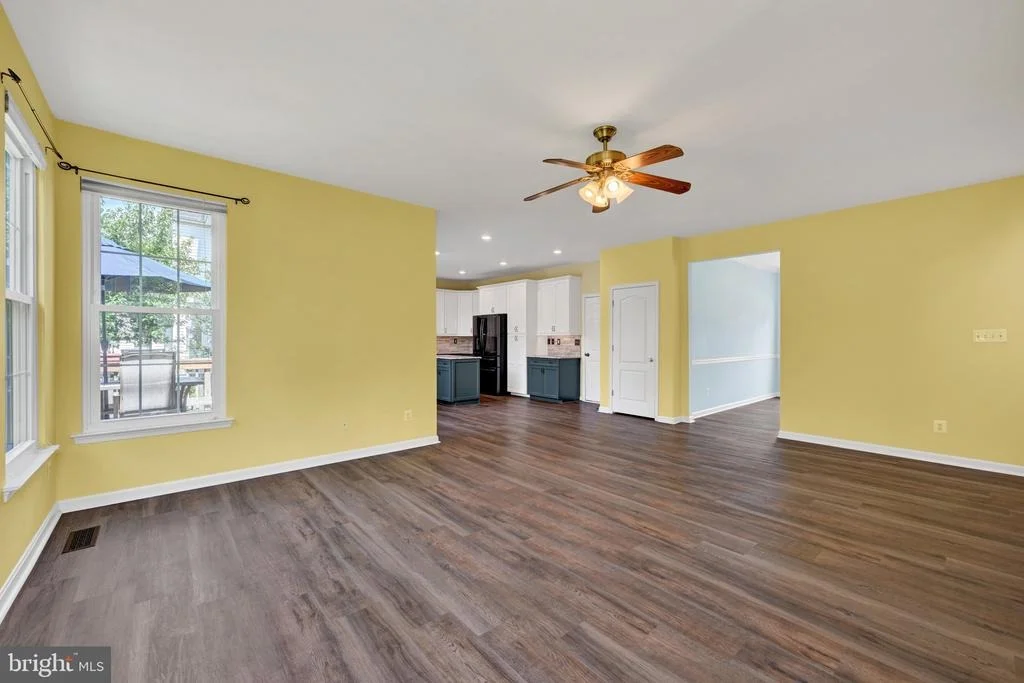 Photo of 1420 MOONSHADOW ROAD