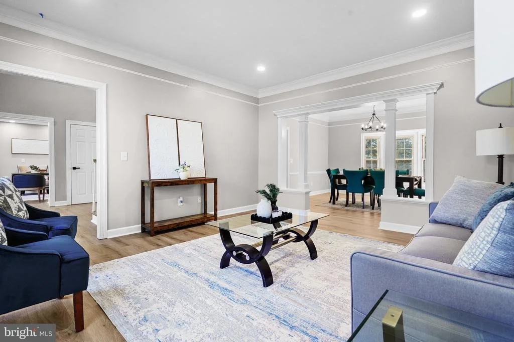 Photo of 9425 FLOWERDEN LANE