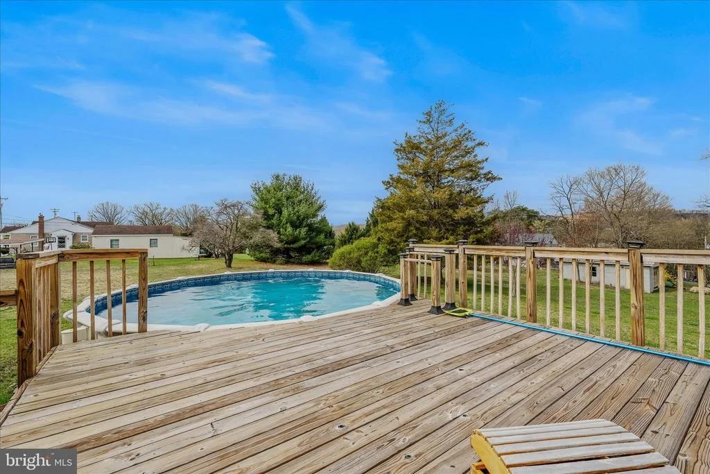 Photo of 1635 FAIRVIEW DRIVE