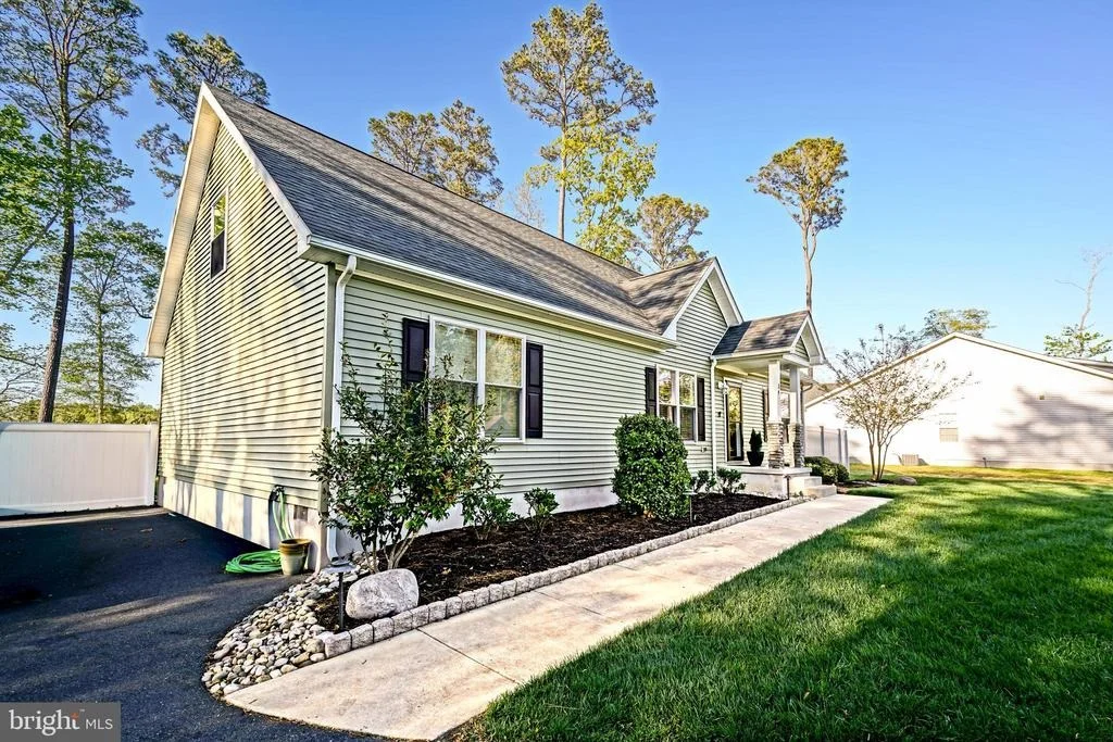 Photo of 34 BLACKWOOD DRIVE