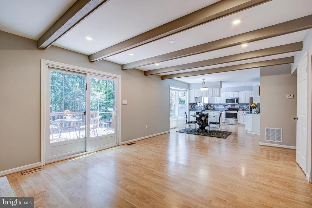 Photo of 7109 LONG VIEW ROAD
