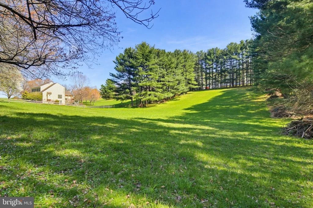 Photo of 2701 GARRETT ROAD