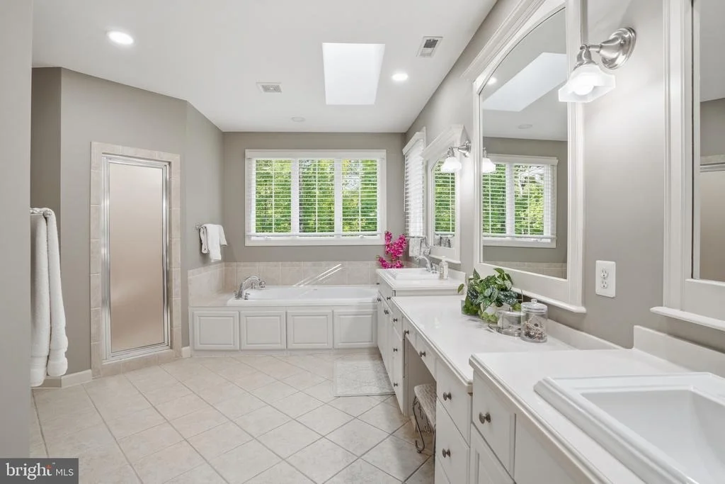 Photo of 1133 SPRINGVALE ROAD