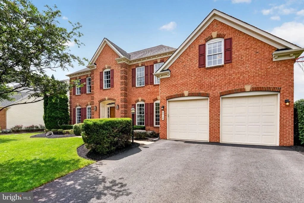 Photo of 6518 DEBHILL LANE