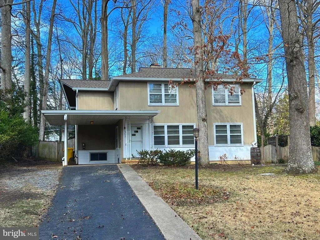 Photo of 102 OAK DRIVE