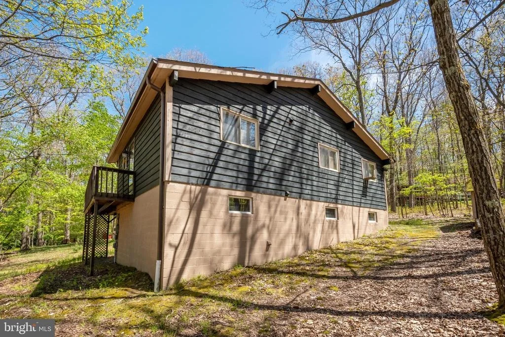 Photo of 365 RIDGE ROAD