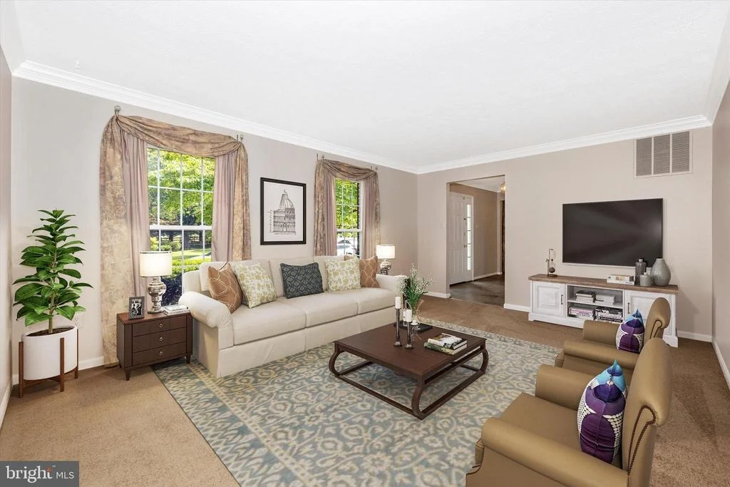 Photo of 112 BOOKHAM LANE
