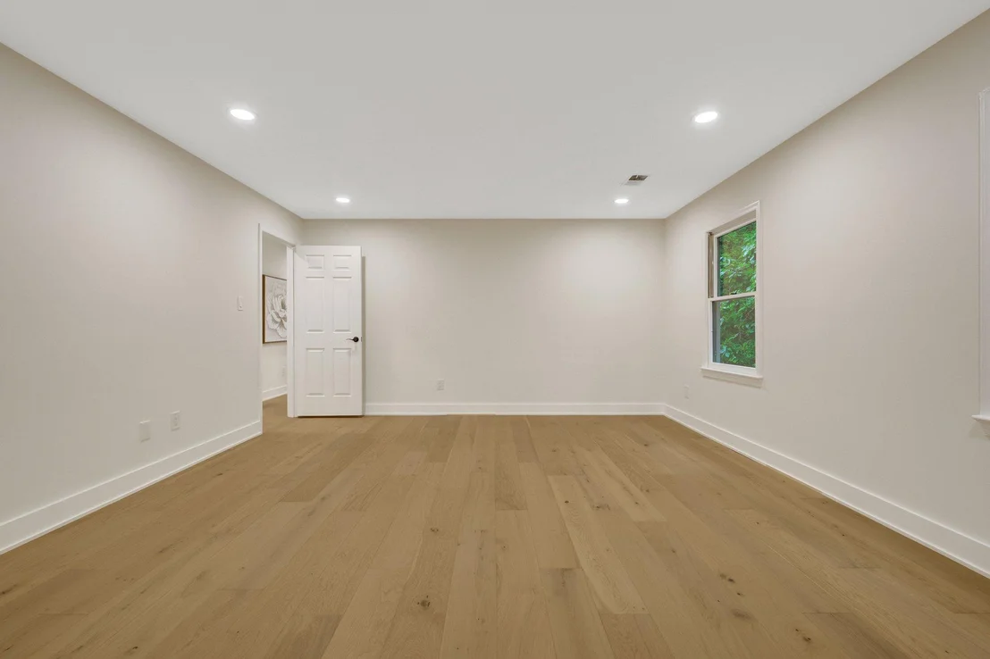 Photo of 1132 SPRINGVALE ROAD
