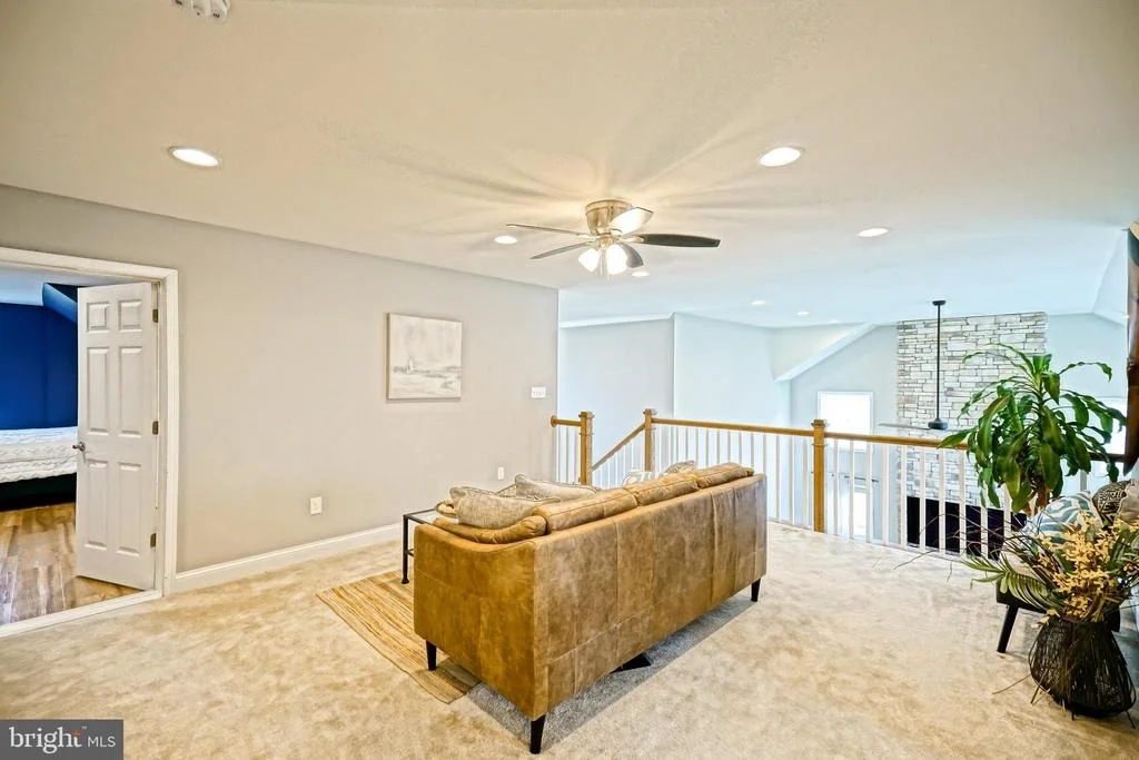 Photo of 33285 MAGGIE LANE