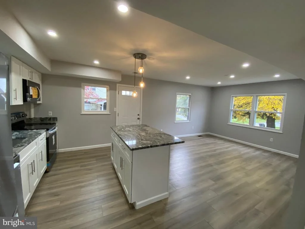 Photo of 3509 TYROL DRIVE