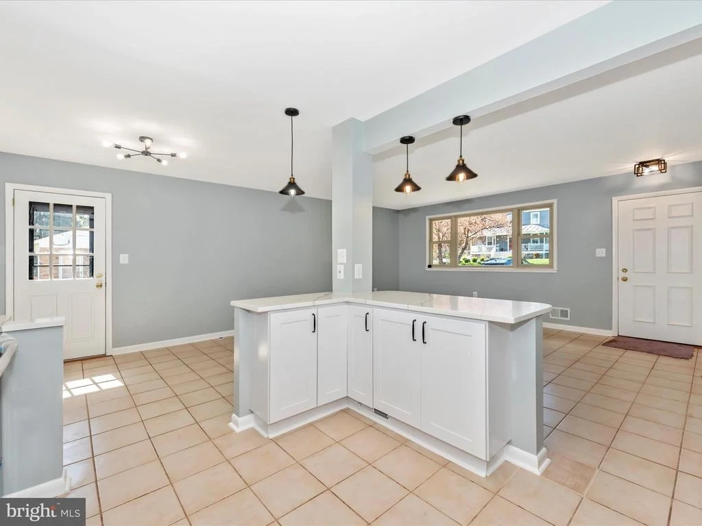 Photo of 15224 GANLEY ROAD