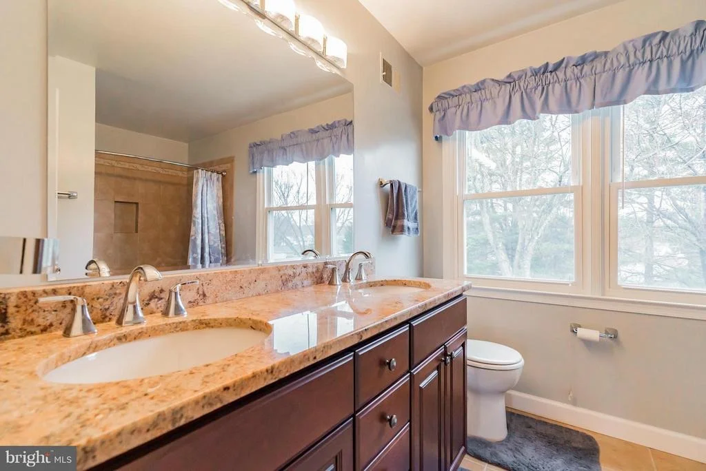 Photo of 17412 EVANGELINE LANE