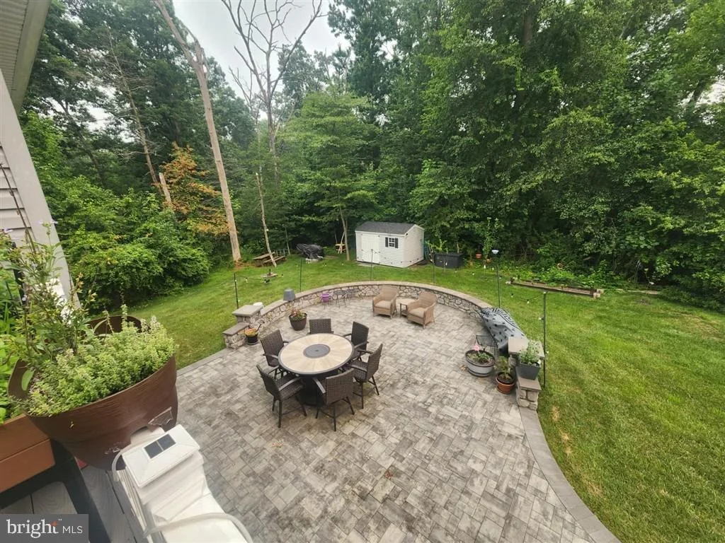 Photo of 528 POTOMAC ROAD