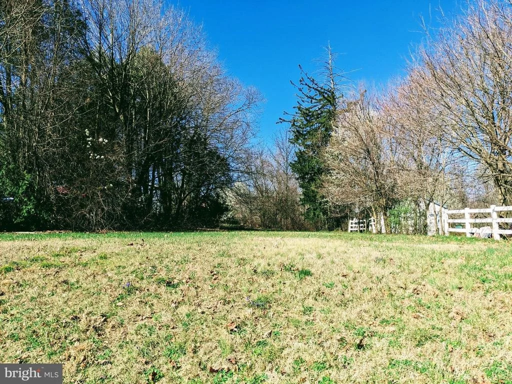 Photo of 26530 RIDGE ROAD