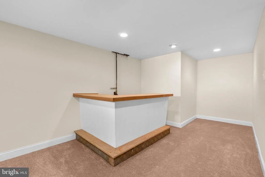 Photo of 8807 DRYSTRAW DRIVE