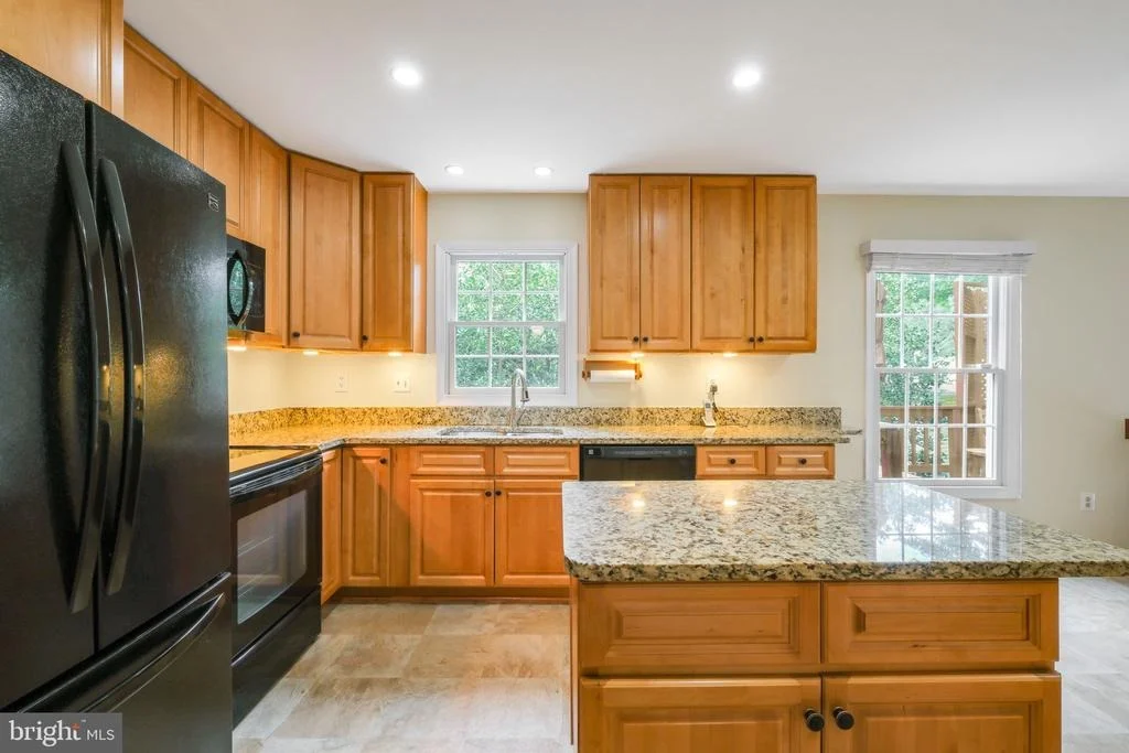 Photo of 118 SUMMIT HALL ROAD