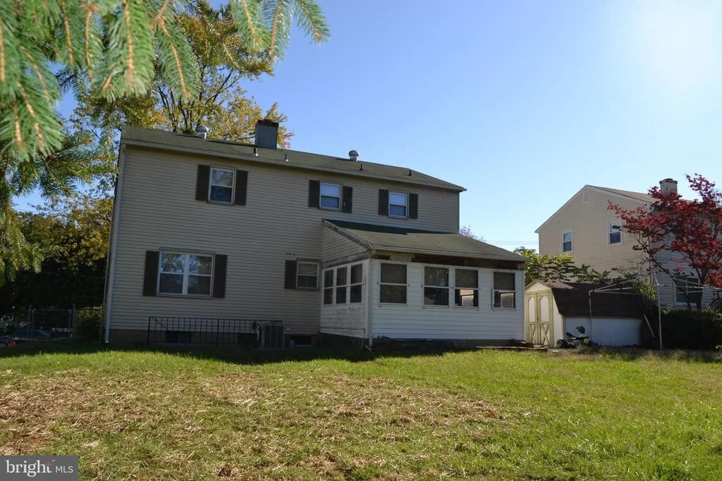Photo of 1310 N ROLLING ROAD