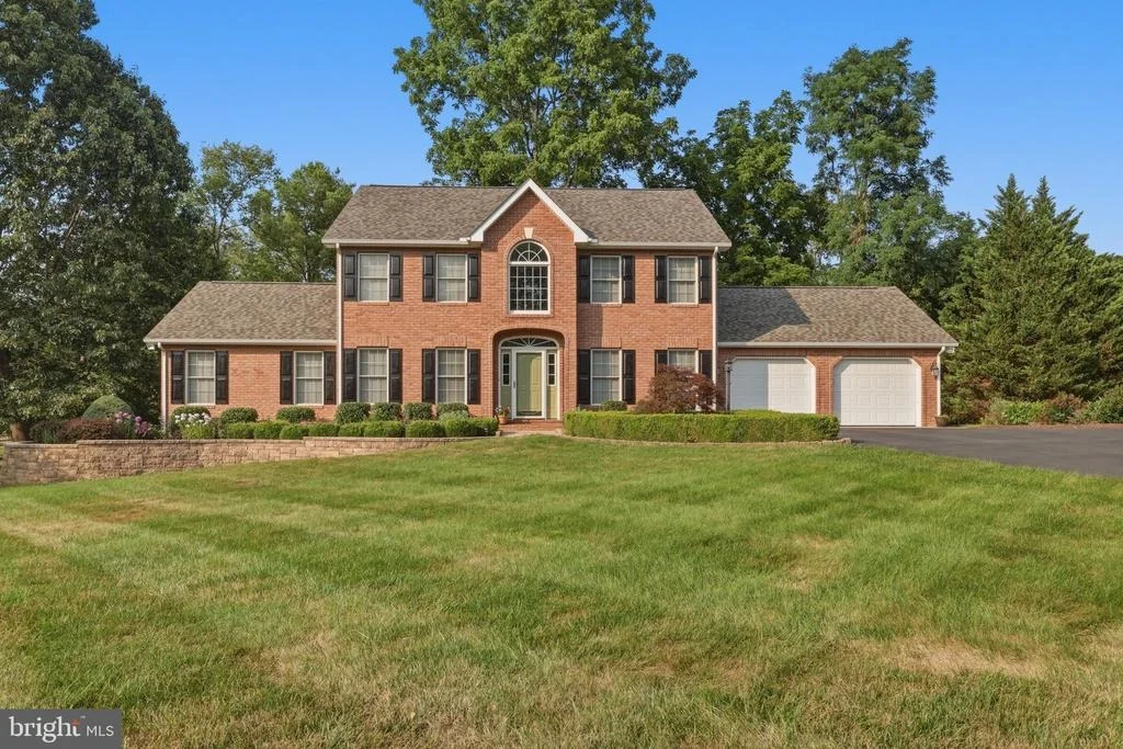 Photo of 221 HADLEY DRIVE