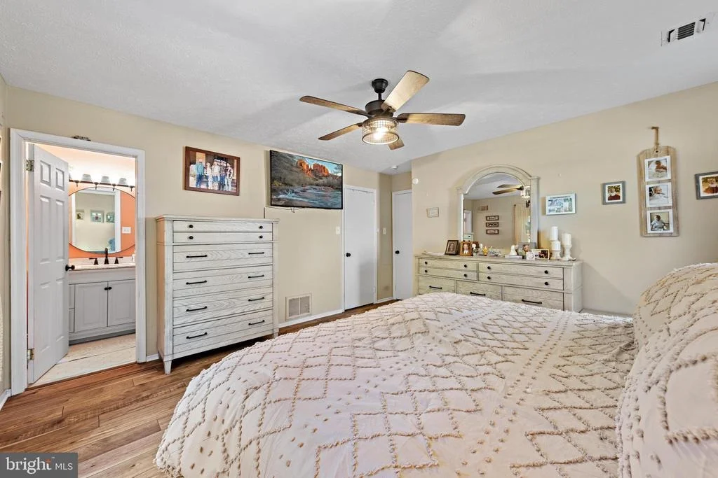 Photo of 256 VALLEY FORGE DRIVE