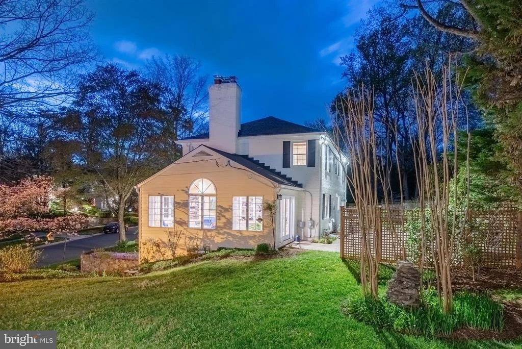 Photo of 6309 KENHOWE DRIVE