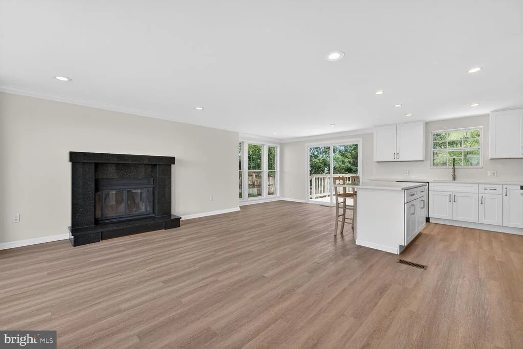 Photo of 1309 BUTTERFLY LANE