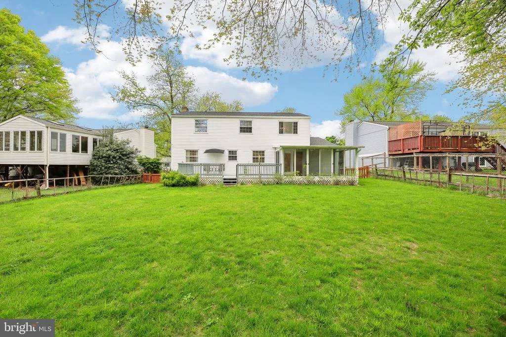 Photo of 1844 MILLSTREAM DRIVE