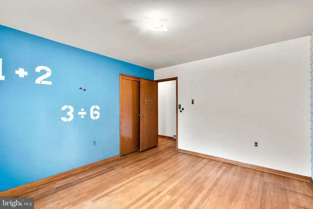 Photo of 7517 RACE ROAD