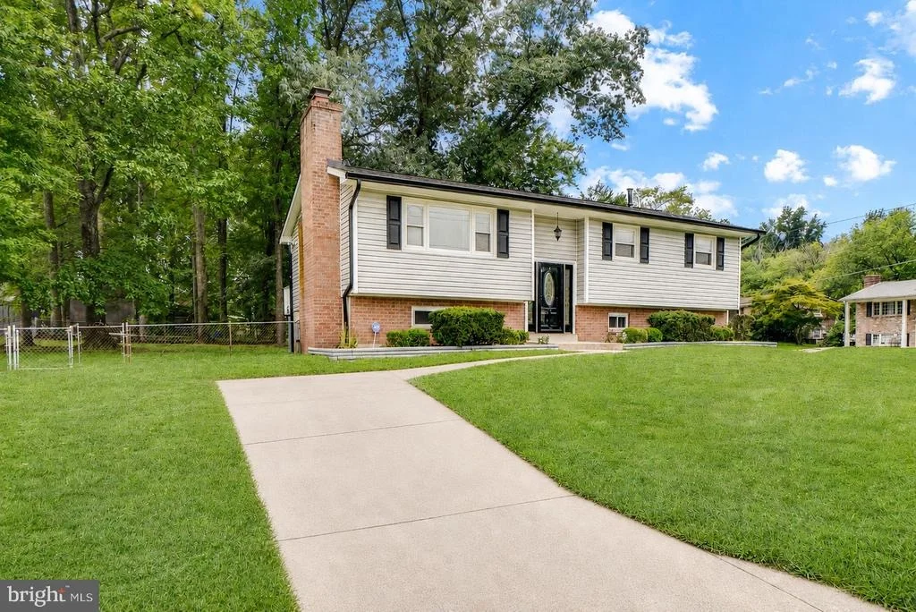 Photo of 7107 DOWER HOUSE ROAD