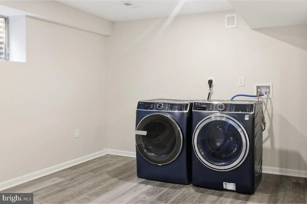 Photo of 24823 CUTSAIL DRIVE