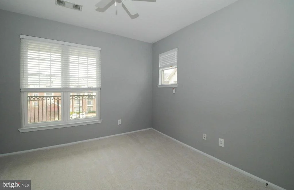 Photo of Unit 4415 at 1580 SPRING GATE DRIVE