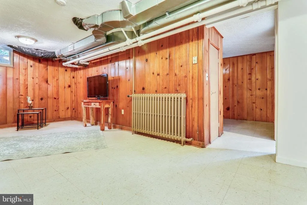Photo of 8605 SPRINGVALE ROAD