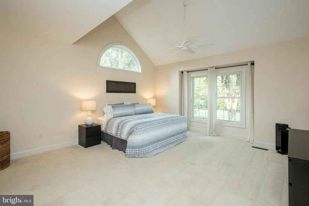 Photo of 5105 WELLINGHALL WAY
