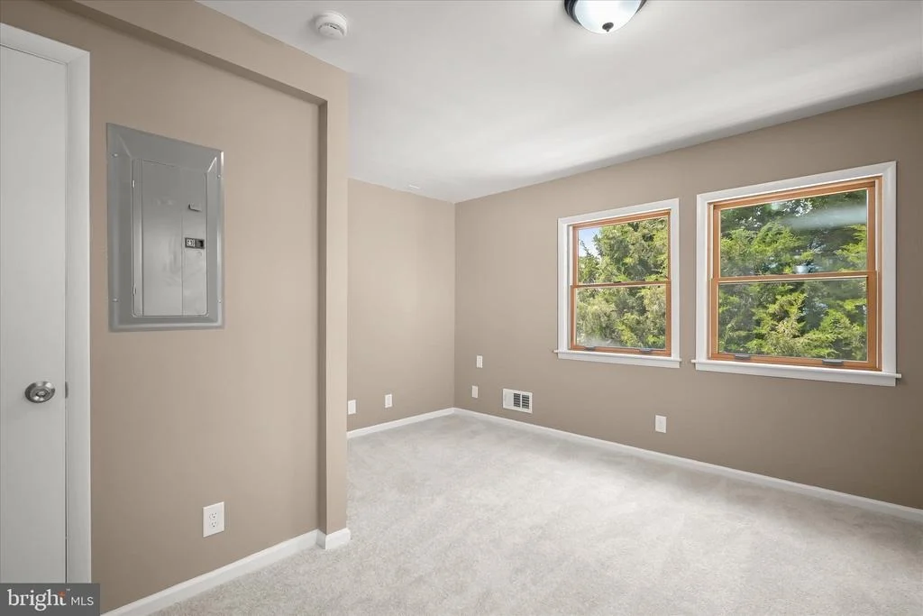 Photo of 10128 HEREFORD PLACE