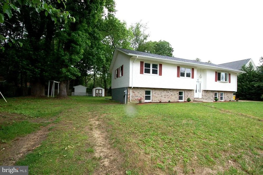 Photo of 780 STINCHCOMB ROAD