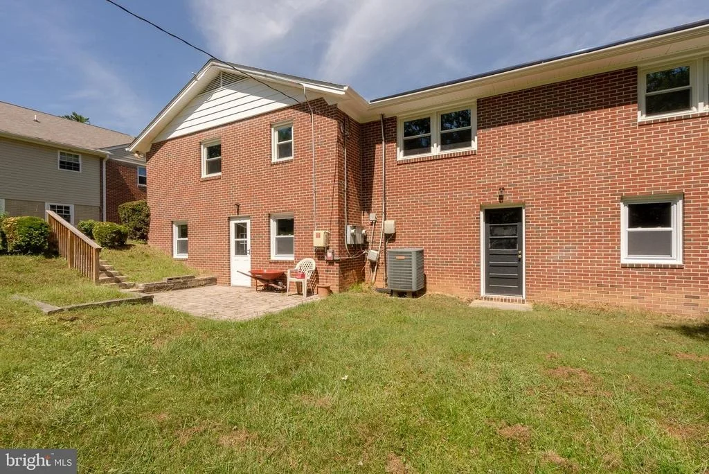 Photo of 9117 FREDERICK ROAD