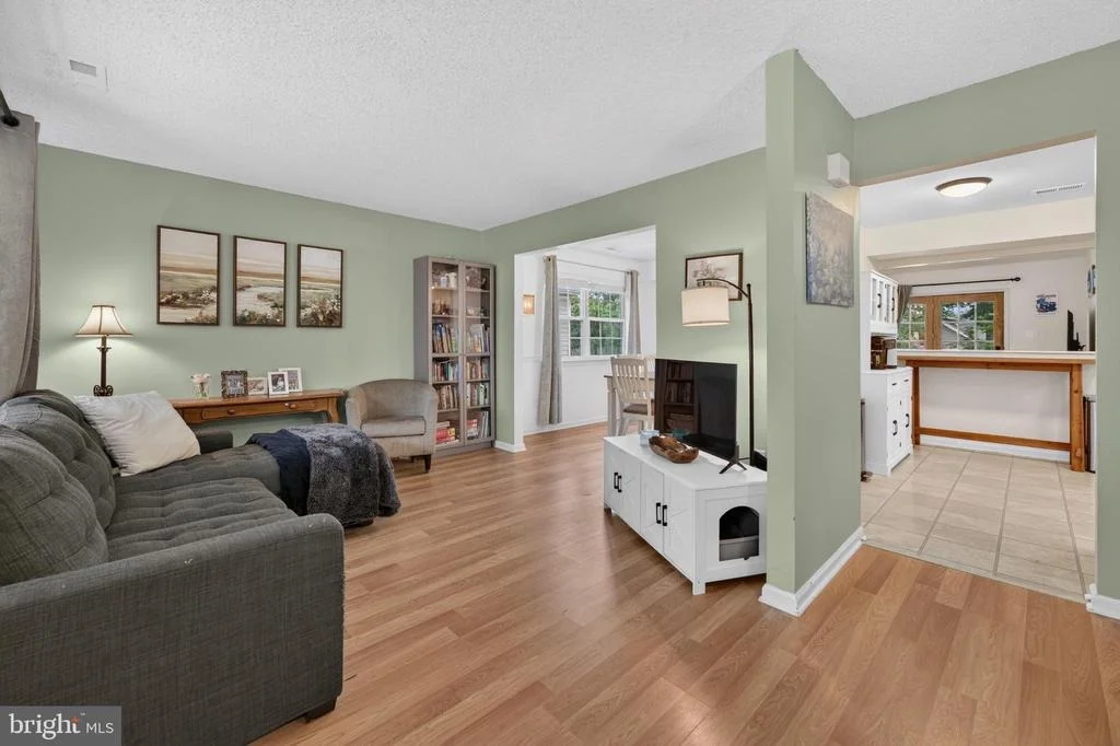 Photo of 75 KNIGHT AVENUE