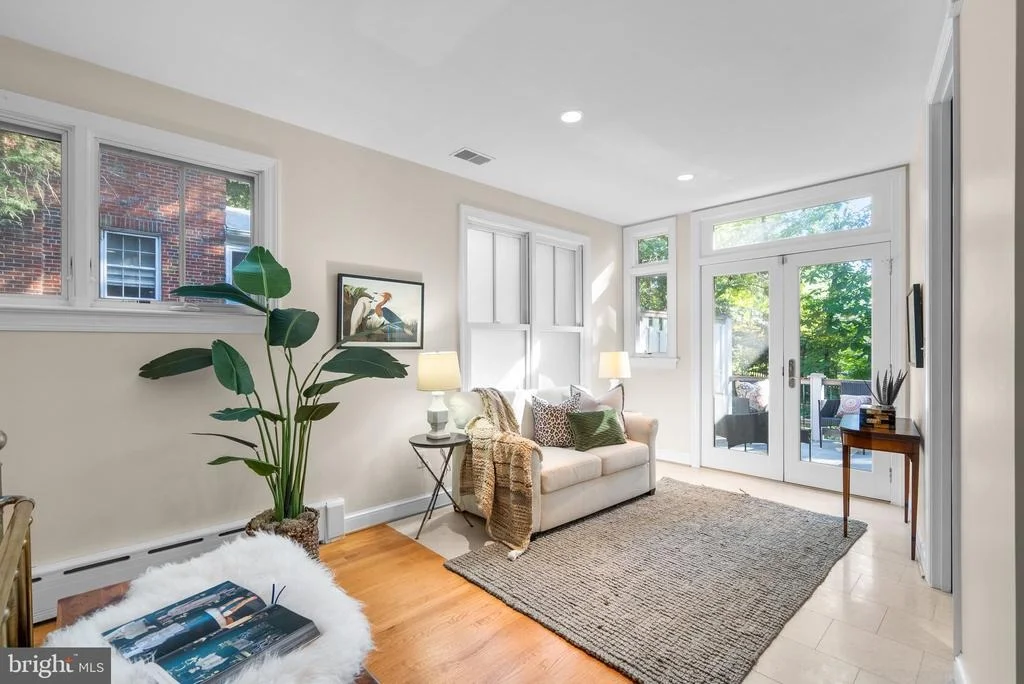 Photo of 1118 DALE DRIVE