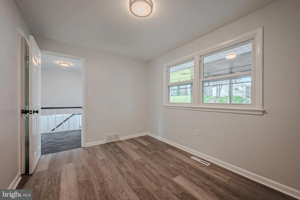 Photo of 1303 NEWCOMB ROAD