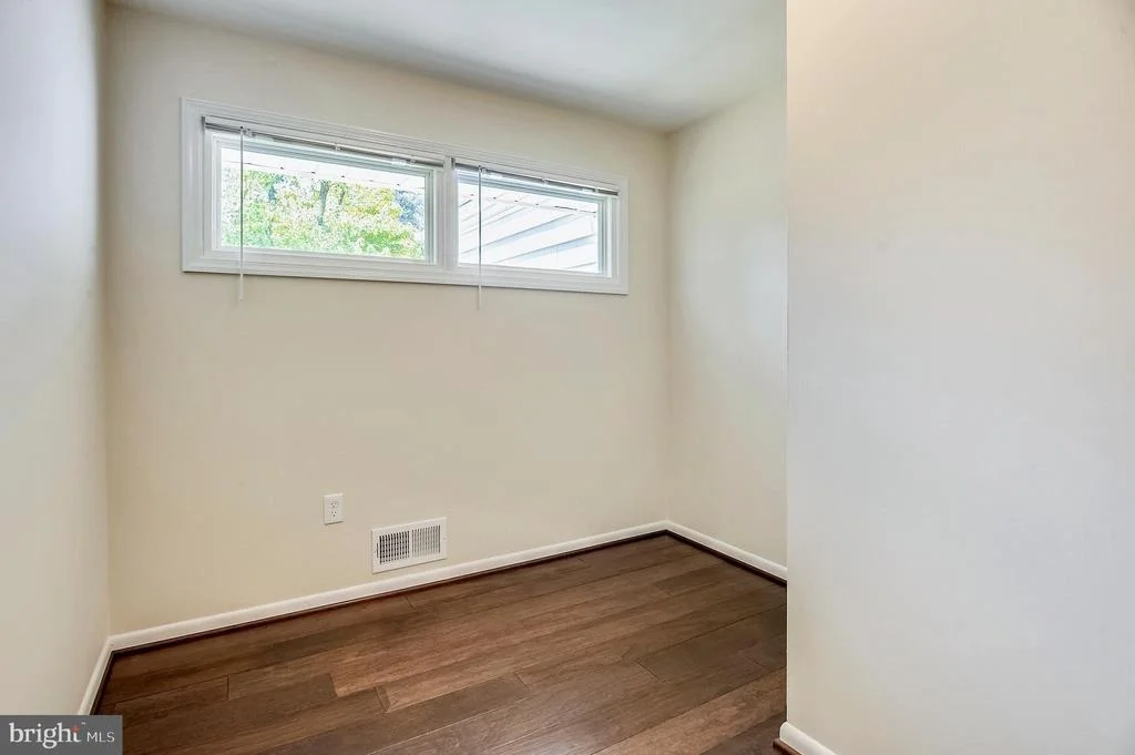 Photo of 15603 BOND MILL ROAD