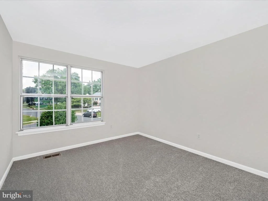 Photo of 802 POINTER RIDGE DRIVE