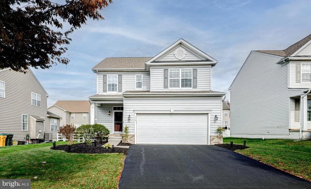 Photo of 318 NORTHHAMPTON WAY