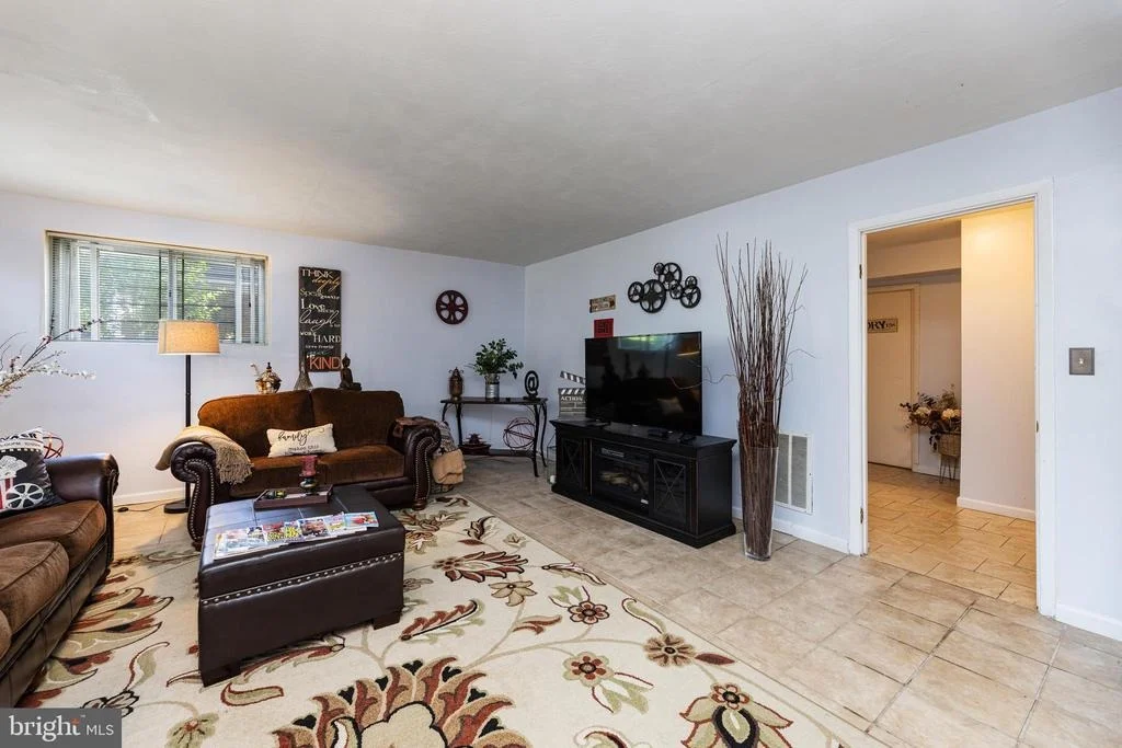 Photo of 6937 NASHVILLE ROAD