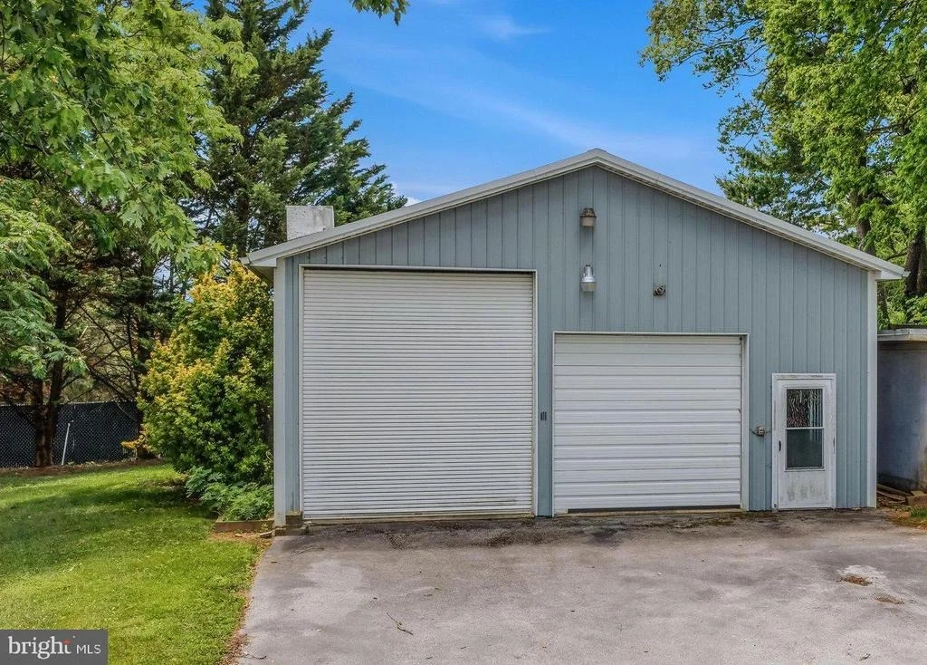 Photo of 11728 WHITE HALL ROAD